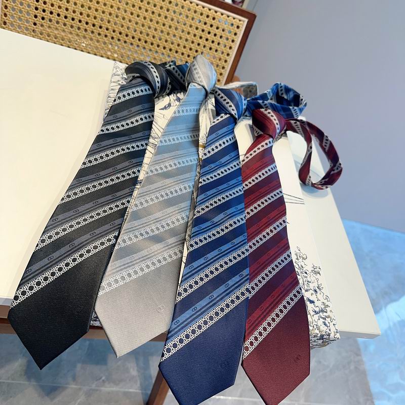 Dior Tie hm19